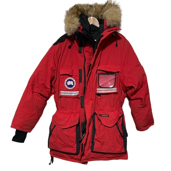 Canada Goose Other - Canada Goose Snow Mantra Hooded Jacket Red Size Large